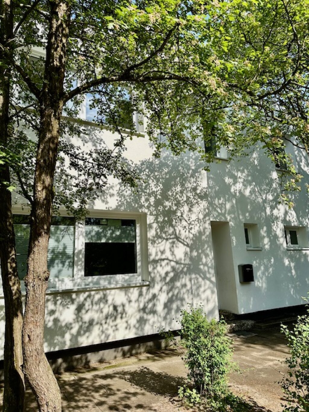 Hausansicht Büroeingang der Kita Jonni Birckholtz.